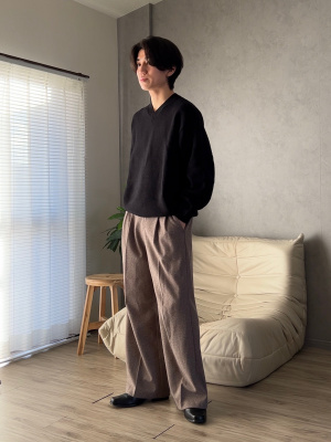GU公式 | ヘリンボーンタックワイドパンツ(丈標準70.0～74.0cm)