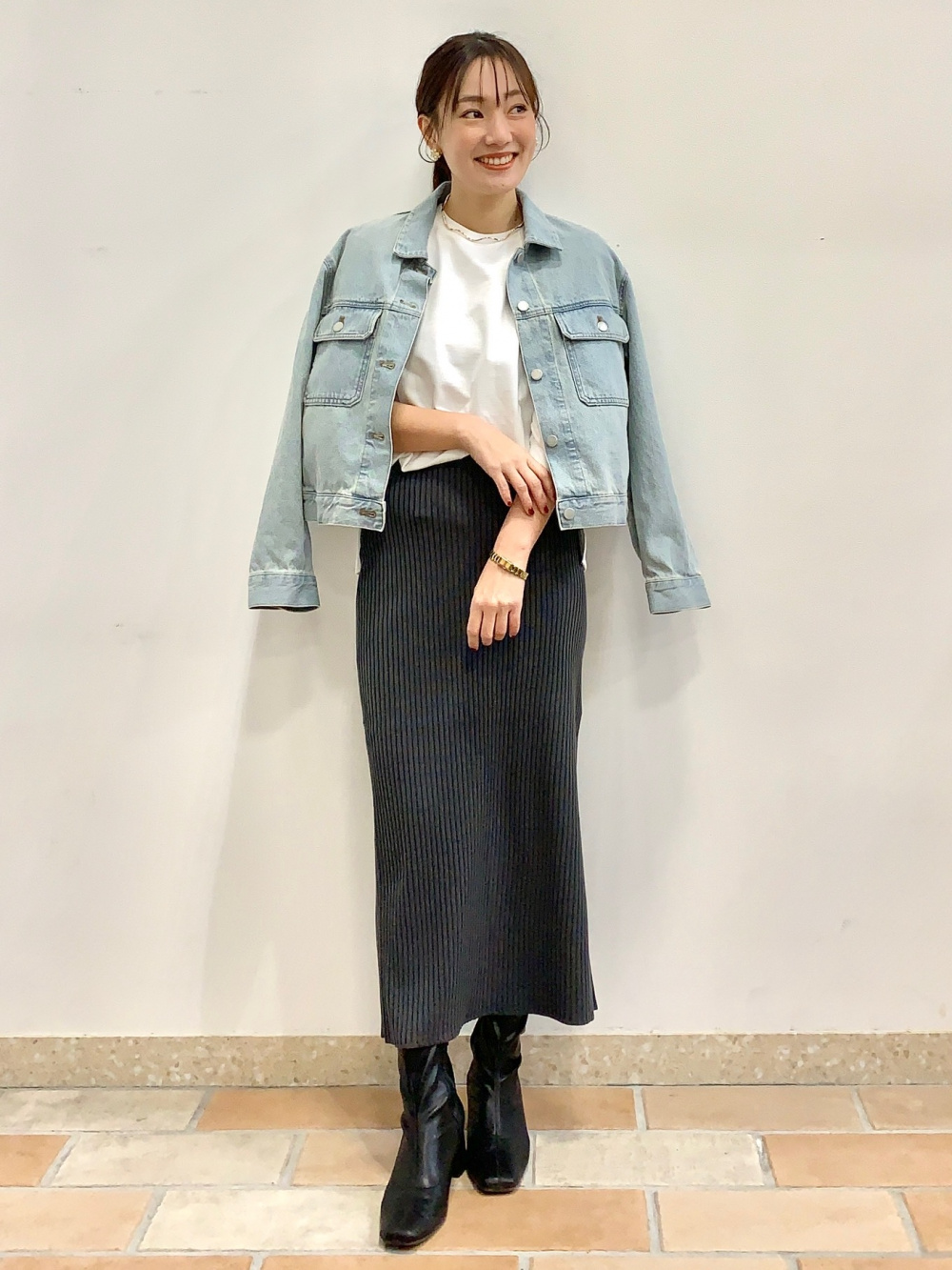 デニムブルゾン、トラックパンツ by rokh」の着用コーディネート| ジーユー