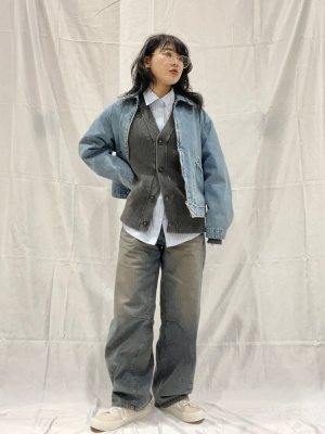 GU公式 | バックボタンストライプシャツ