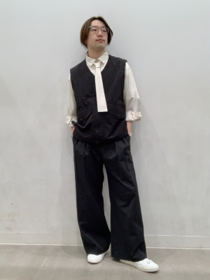 Black&White イエロー ジップアップベスト Black&White イエロー ジップアップベスト Black&White イエロー