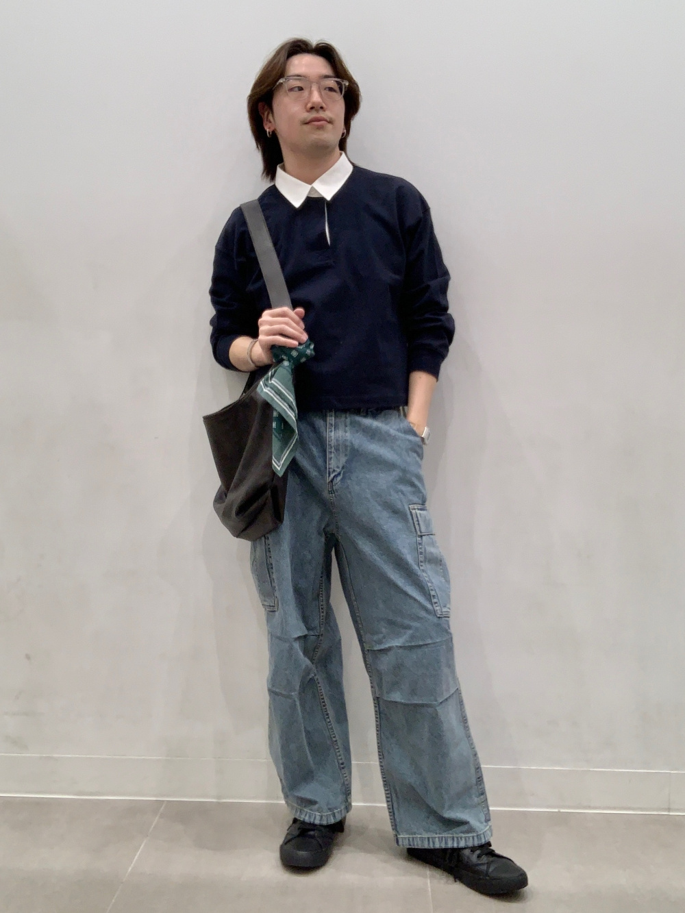 Denim Super Wide Cargo Pants、Rugger Shirt/L/Q」| GU的穿搭理念