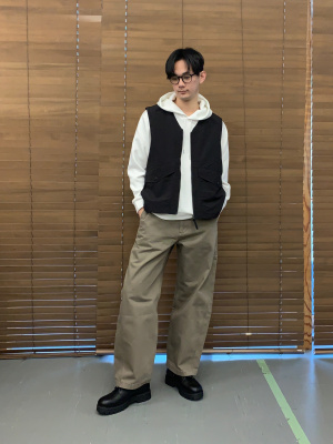 GU公式 | ジップアップベスト