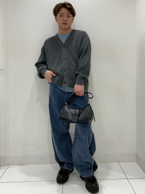 ユリ⭐︎様 GU公式 | ウォッシュドリブVネックカーディガン