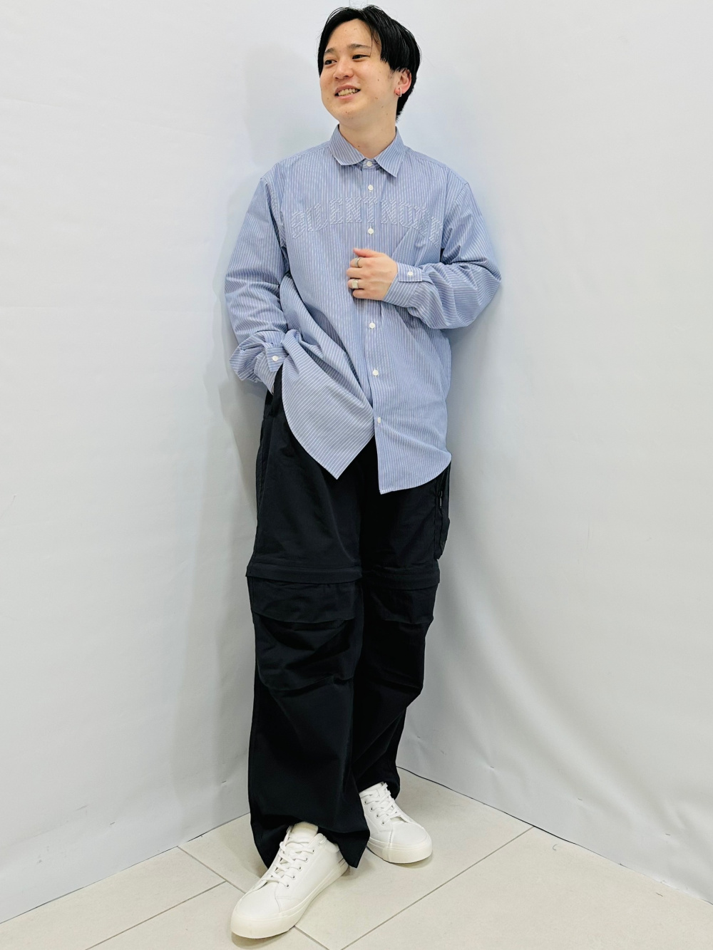 UNDERCOVER テーパードスラックス グラフィックT(5分袖) UNDERCOVER 3、ワイドテーパードパンツ
