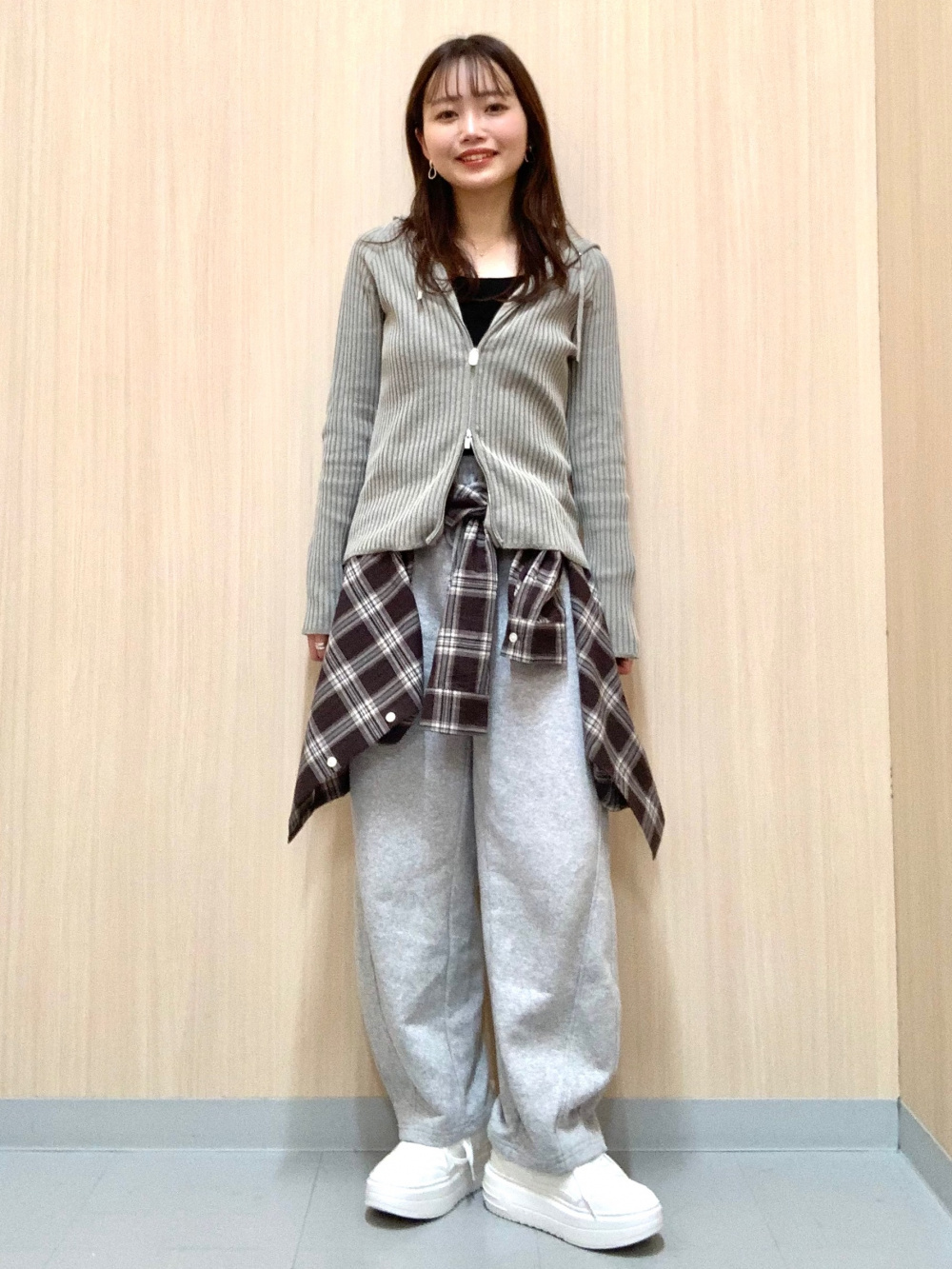 UVカットフルジップパーカ(長袖)、ワッフルヘンリーネックT+E