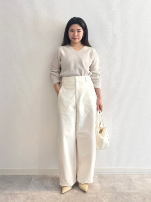 GU公式 | VネックセーターZ+E