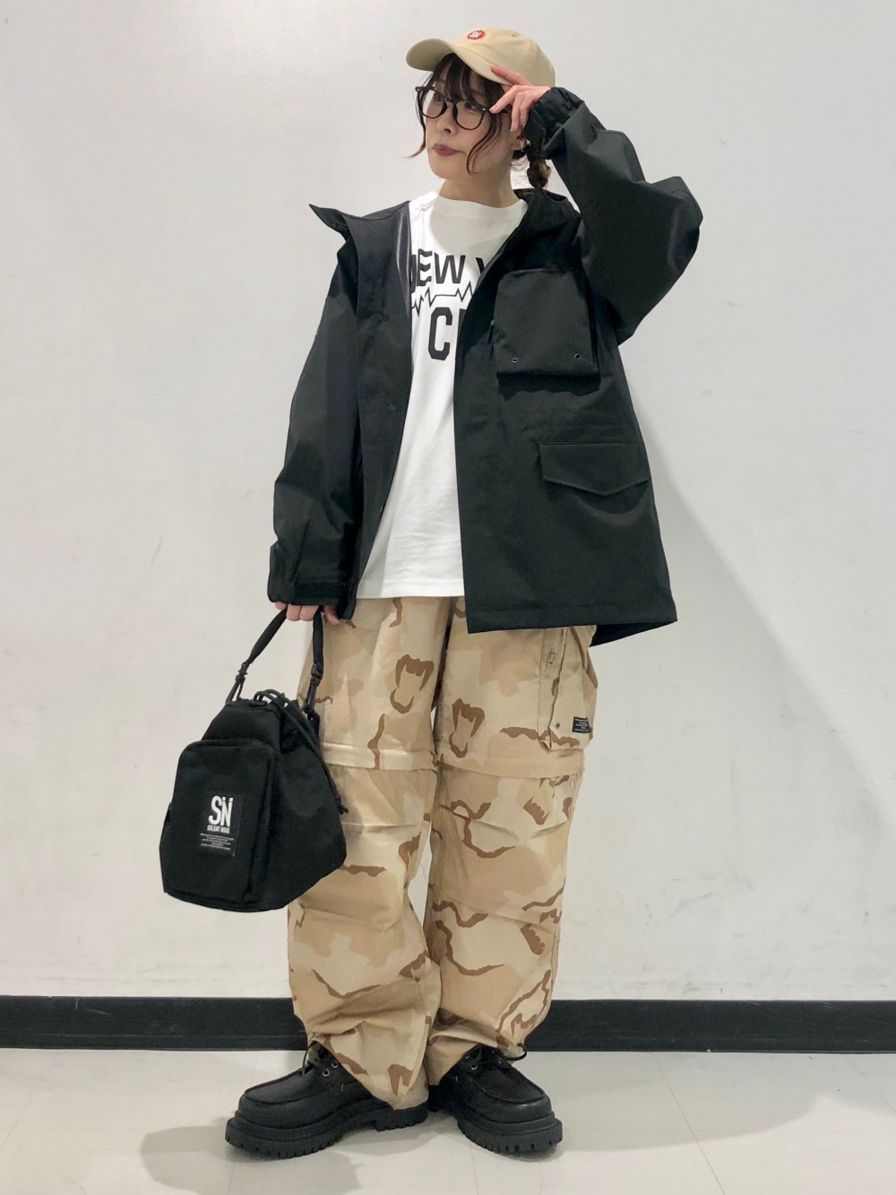 ユーティリティブルゾン UNDERCOVER、グラフィックT(5分袖