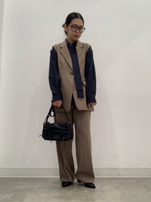 GU公式 | ベルテッドストレートパンツZ+E