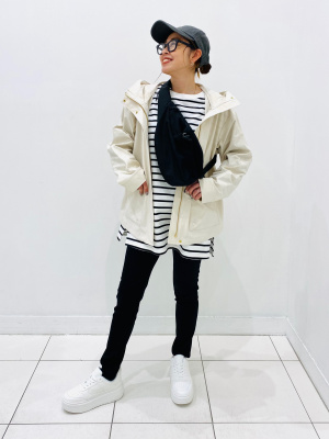 GU公式 | スリングショルダーバッグ