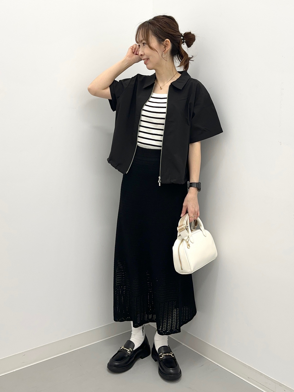 Lacy Stitch Knitted Skirt、Front Zip Shirt/S」| GU的穿搭理念