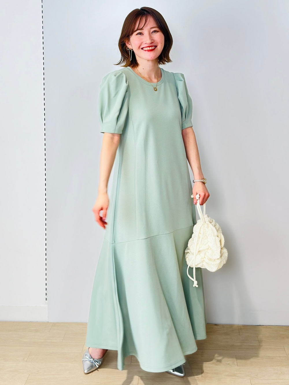 Volume Sleeve Dress/Halfslv/Z+EC」| GU的穿搭理念