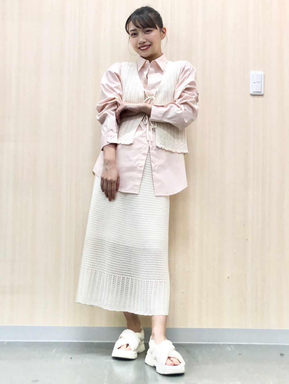 きくね Check styling ideas for「Light Denim Belted Wide Pants、Lacy