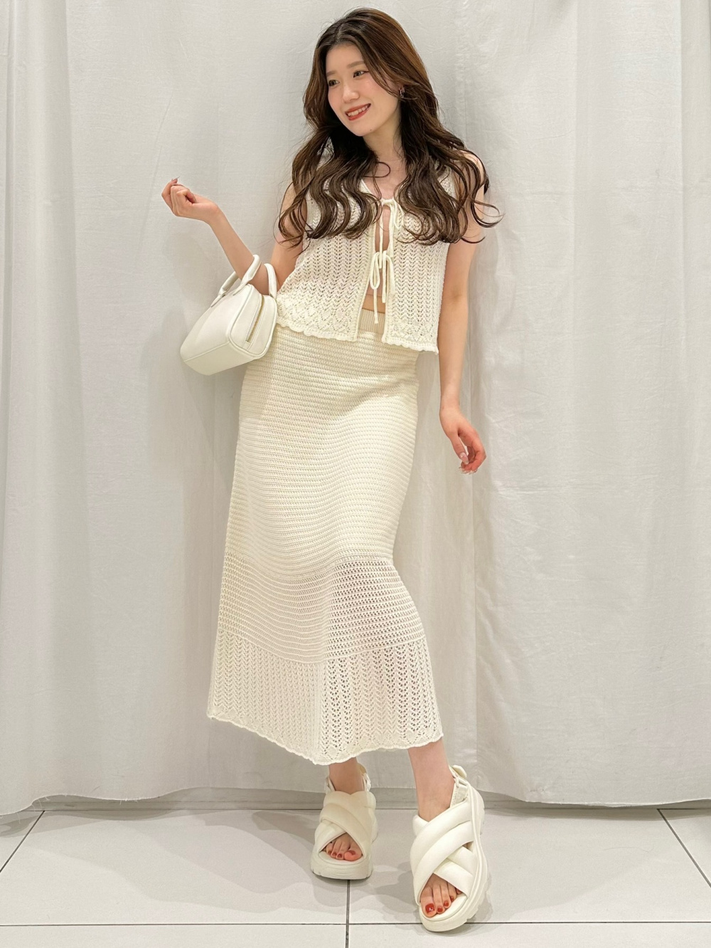 きくね Check styling ideas for「Light Denim Belted Wide Pants、Lacy