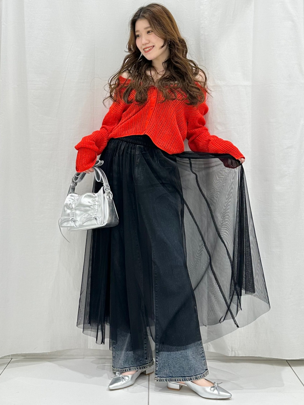 Check styling ideas for「Lacy Stitch Knitted Vest、Textured Sheer