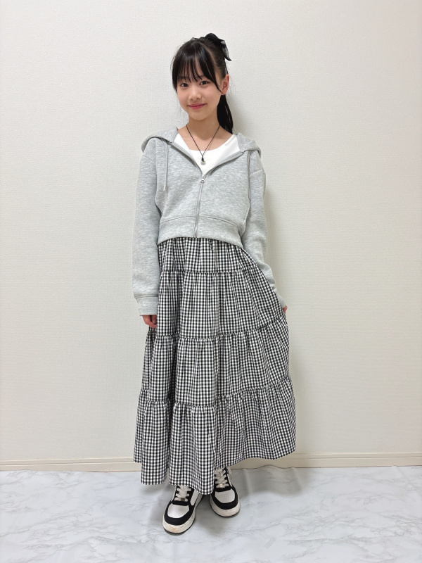 GIRLSブラフィールプチリブタンクトップ(子ども服)の着用 GIRLSブラフィールプチリブタンクトップ(子ども服)の着用