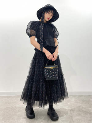 GU公式 | バニティバッグ(フラワー) by rokh