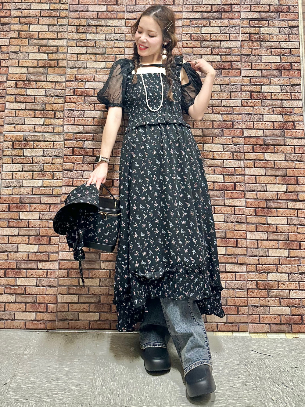 ボレロセットT by rokh、チュールスカート by rokh」の着用