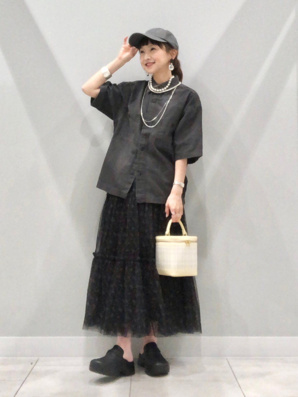 ✖️rokhベージュ ひざ丈スカート ボタン付き　38 ロク GU公式 | GU × rokh