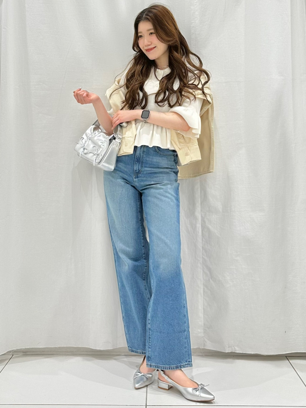 書23 023 LV T-BACK DENIM JACKET BLEACH ONE-WASHED – New Manual