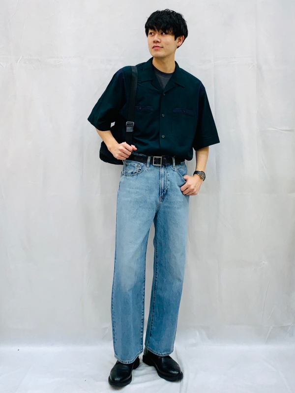 An outfit using Baggy Jeans and Leather Side-Stitched Belt
