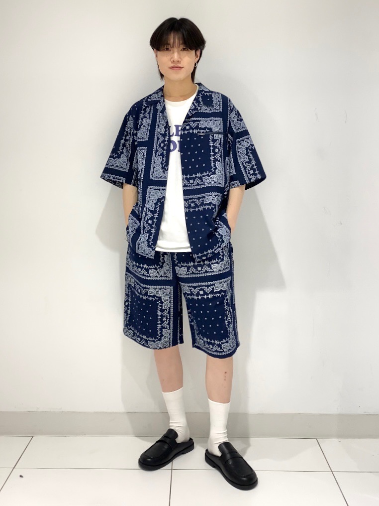 グラフィックT(5分袖) UNDERCOVER 4、チュニックシャツ UNDERCOVER」の