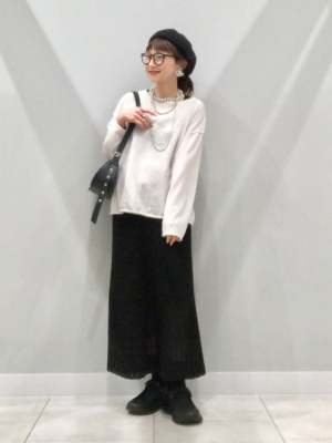 GU公式 | シアーオーバーサイズセーターZ+E