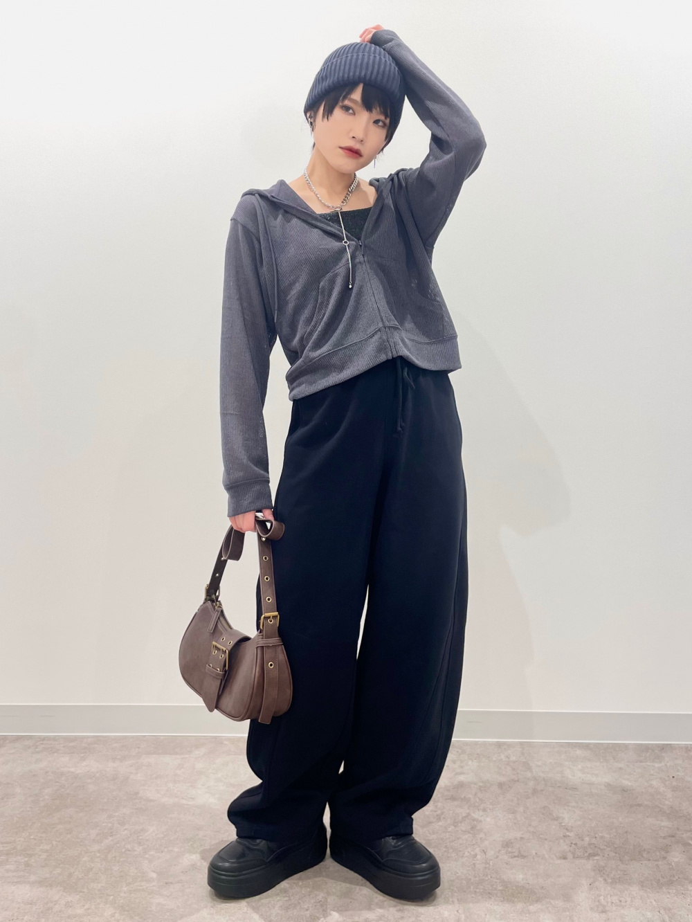グラフィックT(5分袖) UNDERCOVER 1、チュニックシャツ UNDERCOVER」の 
