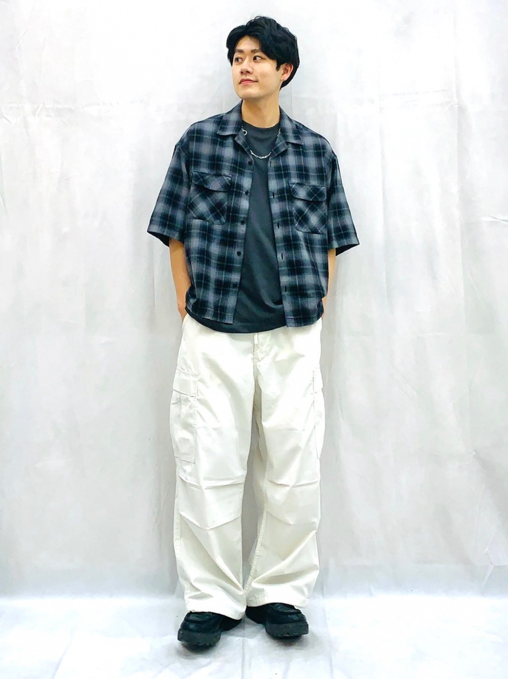 LIDNM WOOL LINEN BACKSATIN CARGO（gu） Check styling ideas for「Nylon Zip-Up Shirt | HalfSlv、Super