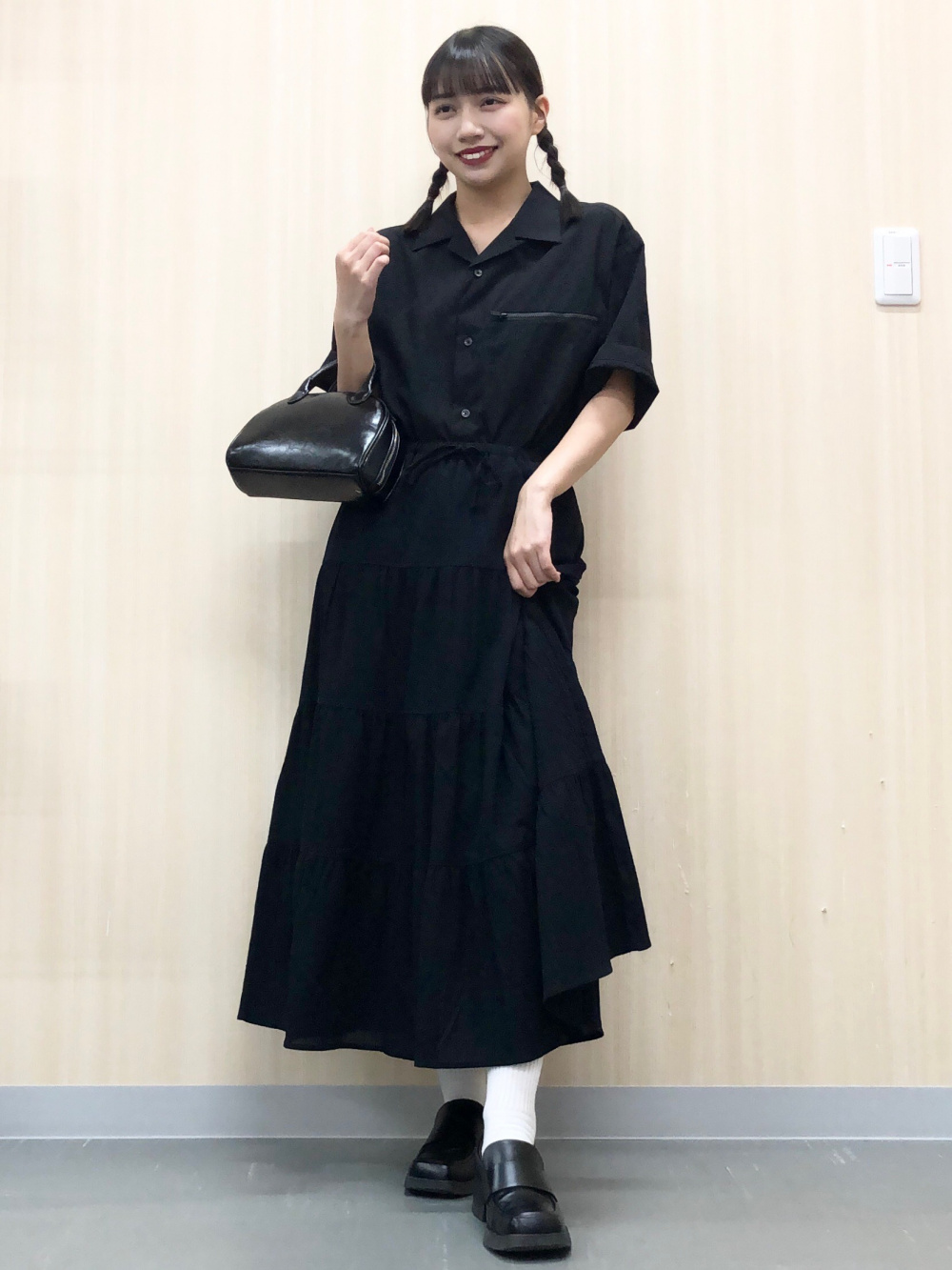 Check styling ideas for「Tiered Maxi Skirt、Stone Ring 5