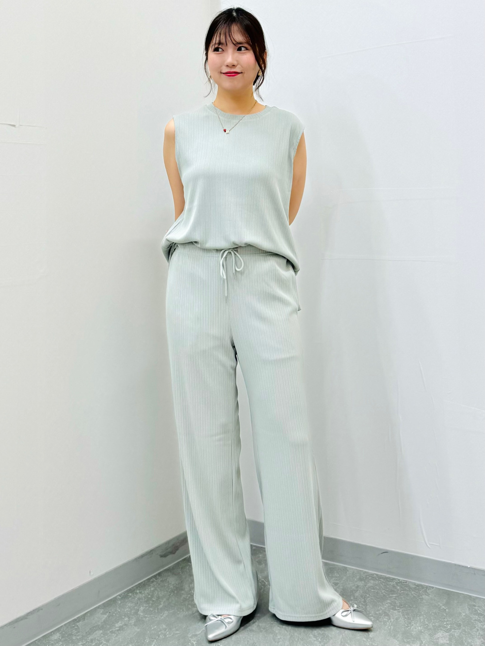 Washable Multi Striped Sweater/HalfSlv、Ribbed Pull-On Pants」| GU