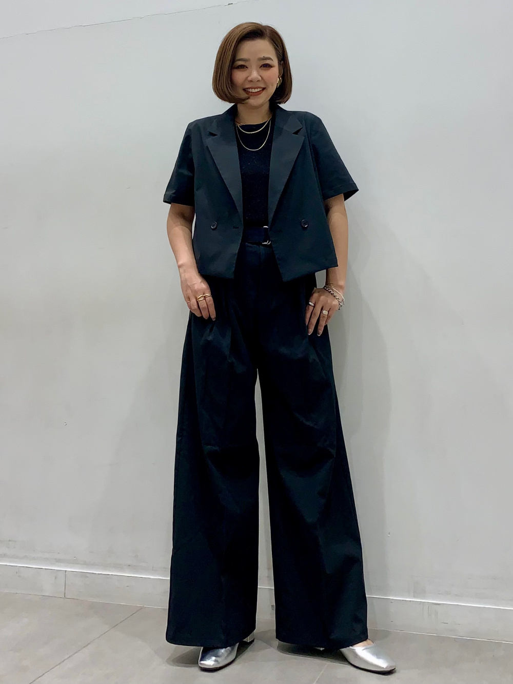 ハーフスリーブジャケットZ+E、シアーラメセーター(半袖)Q」の ハーフスリーブジャケットZ+E、シアーラメセーター(半袖)Q」の