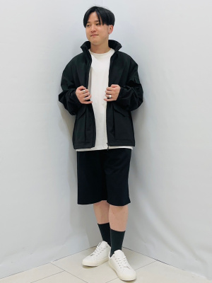 新品 ユニクロ / ウィンドプルーフスタンドブルゾン (白・XL
