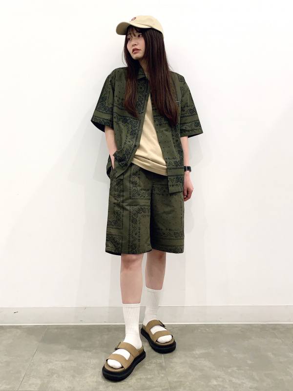 チュニックシャツ UNDERCOVER、ユーティリティパンツ UNDERCOVERの