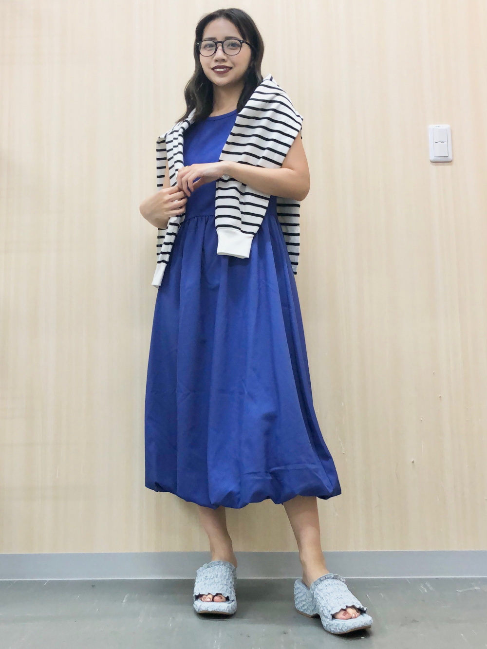 michiml.kirari.gu フォーム KIREI_JAPAN_GOODIES 🇯🇵 | GU Front Zip Bubble Hem Dress