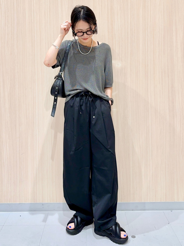 スウェT(5分袖)(ラガー)、ペインターハーフパンツ」の着用