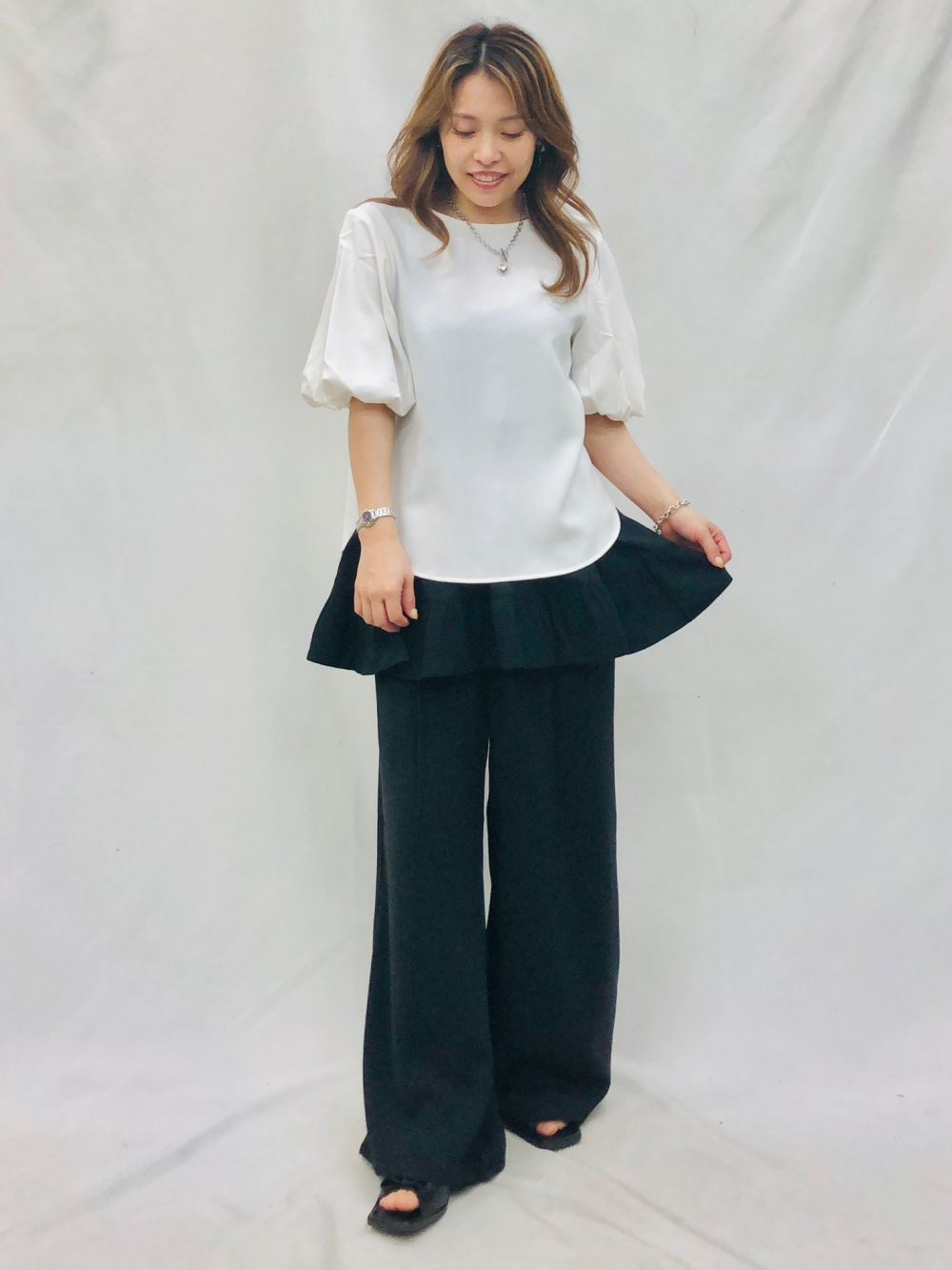 Heart Motif Volume Chain Necklace、Open Collar Shirt/Halfslv