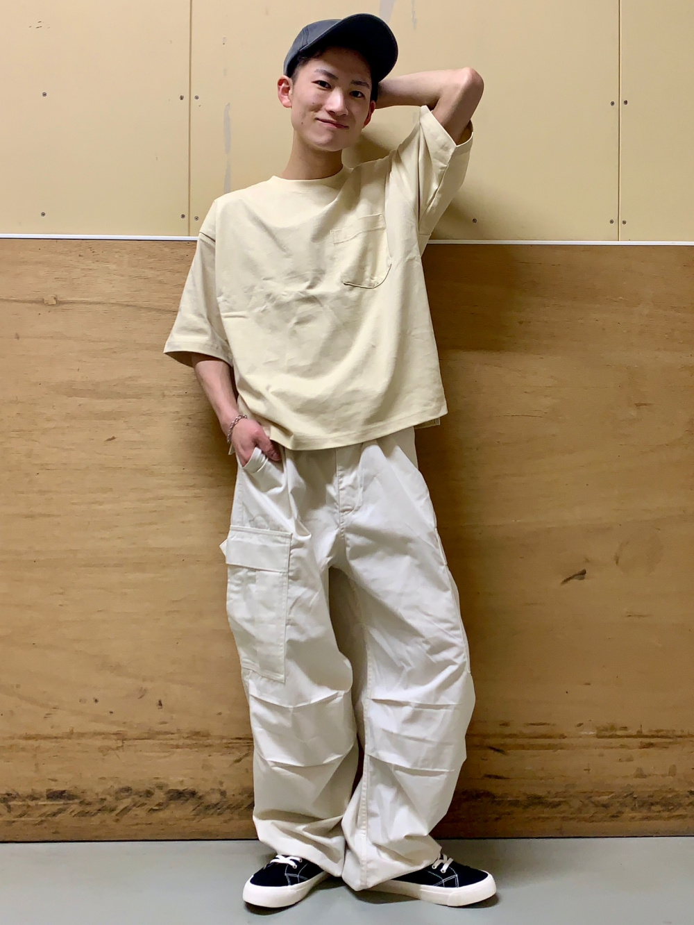 Boxy T-Shirt/Halfslv、Denim Carrot Pants/NTQ」| GU的穿搭理念