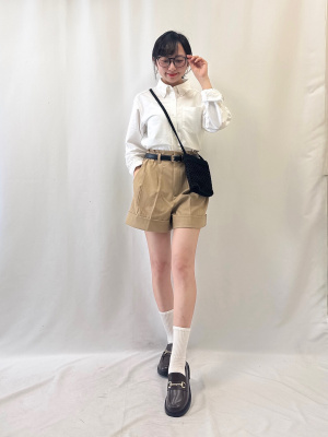 GU公式 | タックショートパンツ+E