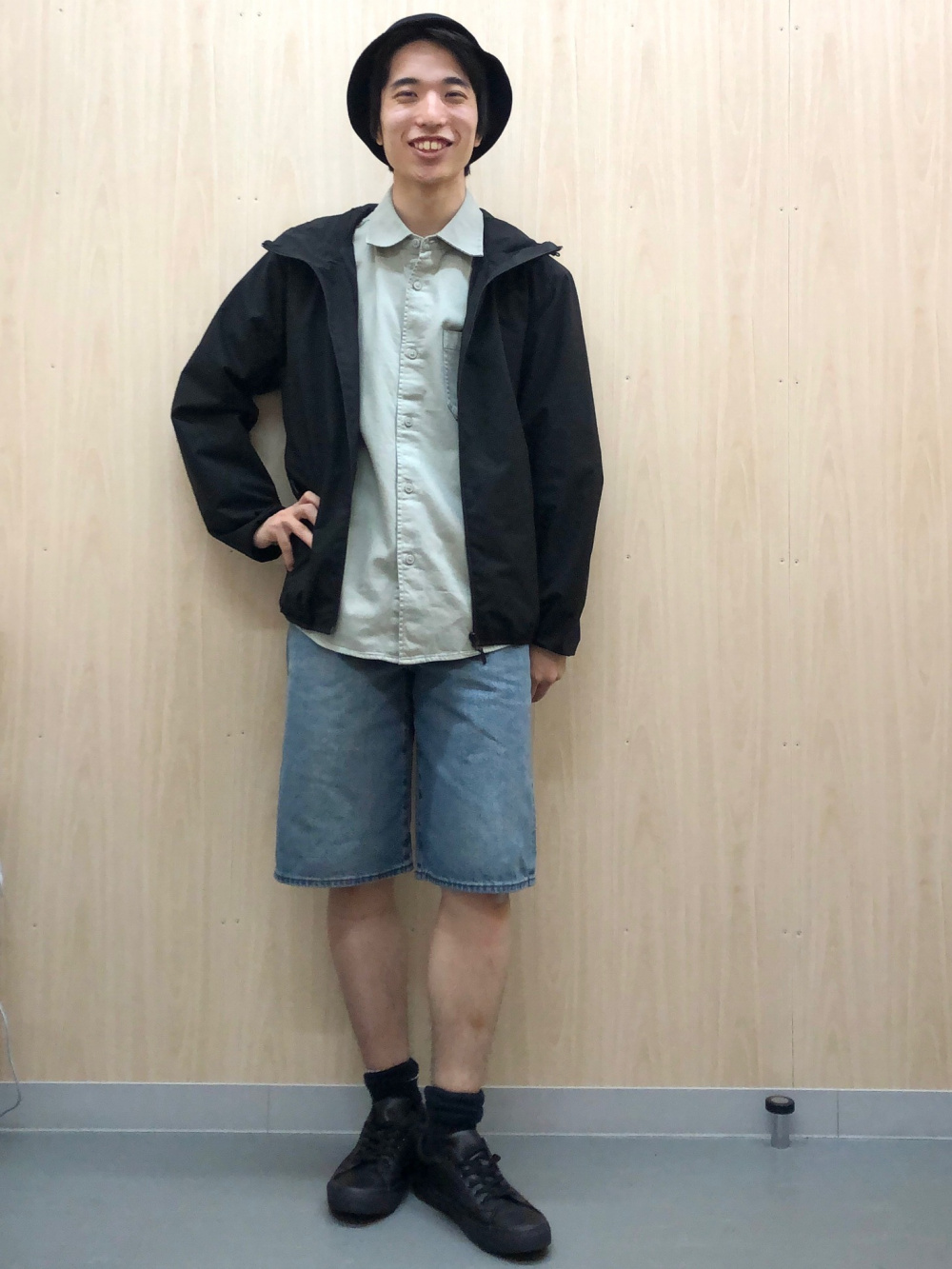 Washed shirt/twill、Windproof Shell Parka」| GU的穿搭理念