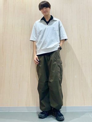 GU公式 | スーパーワイドカーゴパンツ