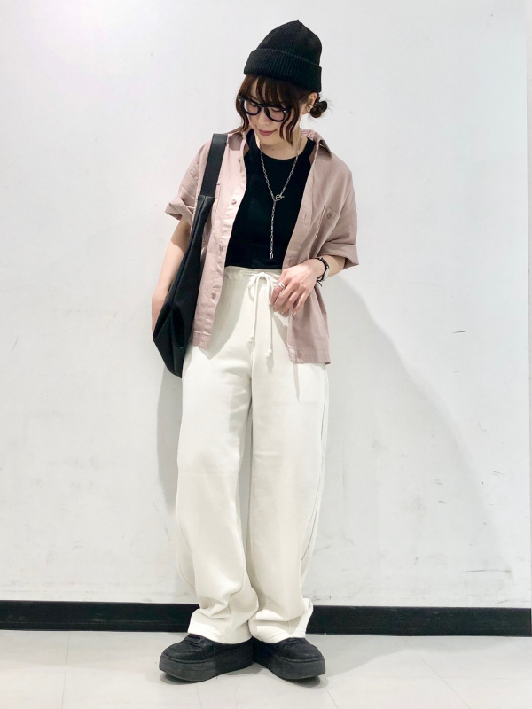 Nylon Zip Parachute Pants、Twill Boxy Work Shirt/HalfSlv/Q」的穿搭
