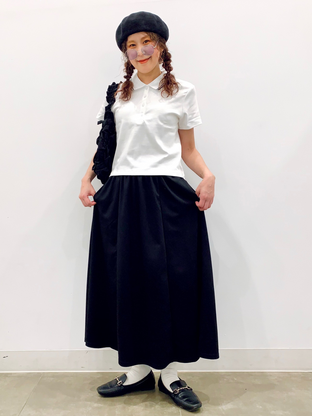 ショートケープコート by rokh、テクスチャーシアーシャツ」の