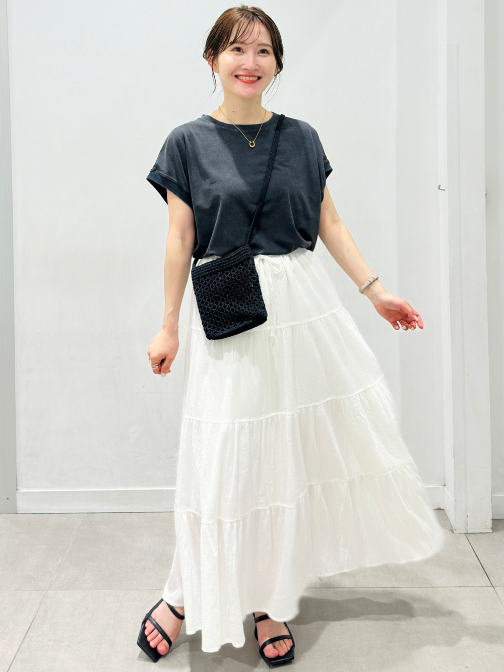 Washable Multi Striped Sweater/HalfSlv、Tiered Maxi Skirt」| GU的