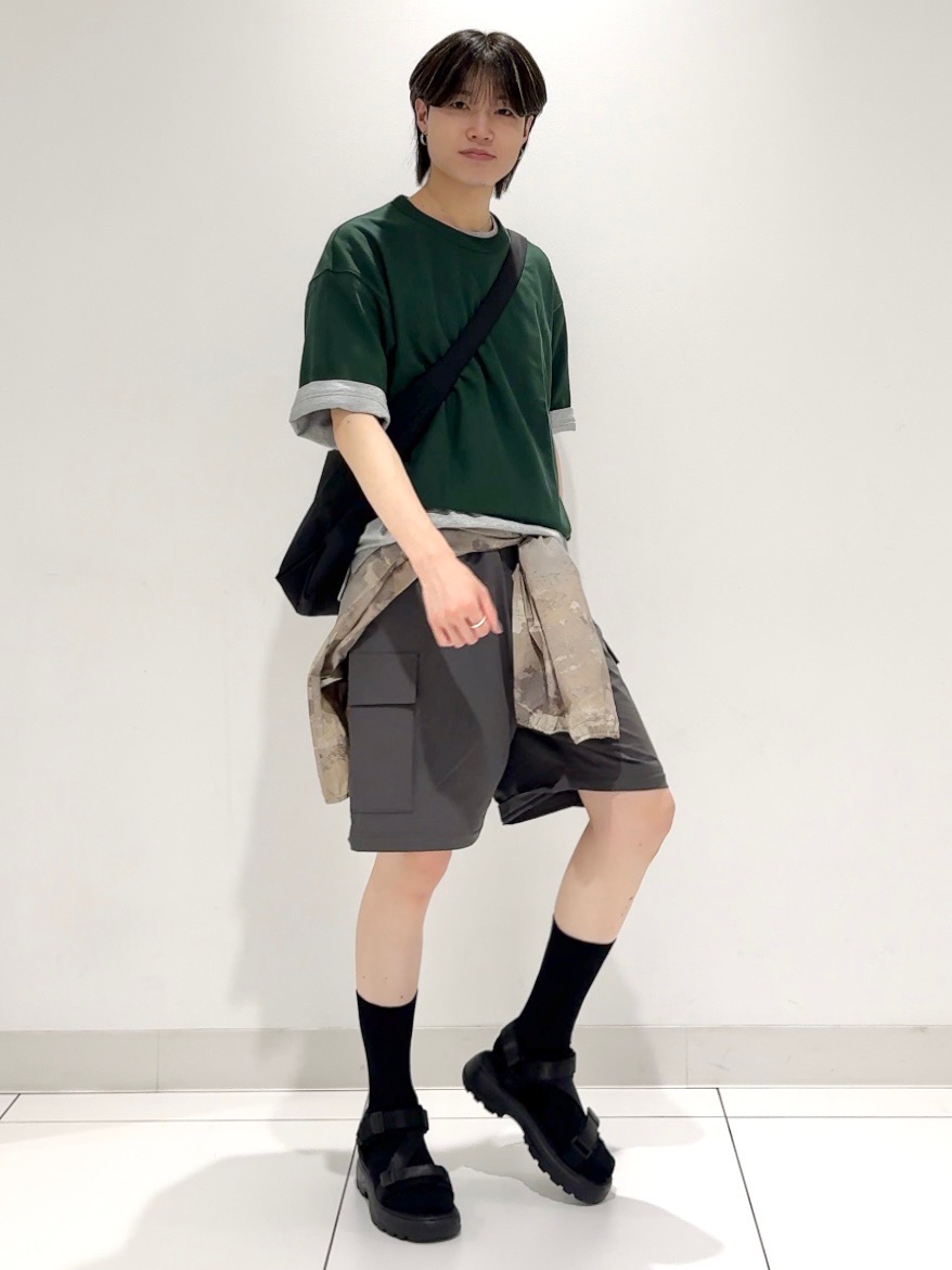 Pさま確認ページ♡ Boxy T-Shirt/Halfslv、Denim Carrot Pants/NTQ」| GU的穿搭理念