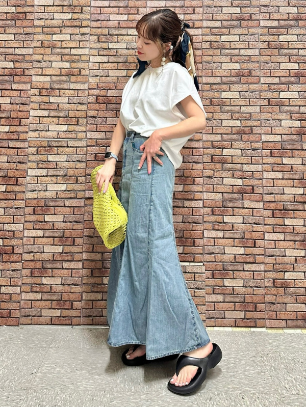 Dry Waist Tuck T-Shirt、Pleated Wide Pants/MN」的穿搭靈感｜GU