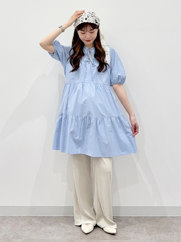 Cotton Tiered Mini Dress/Halfslv」的穿搭靈感｜GU