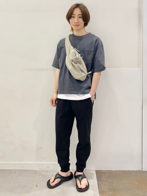 バッグ ay GU公式 | スリングショルダーバッグ