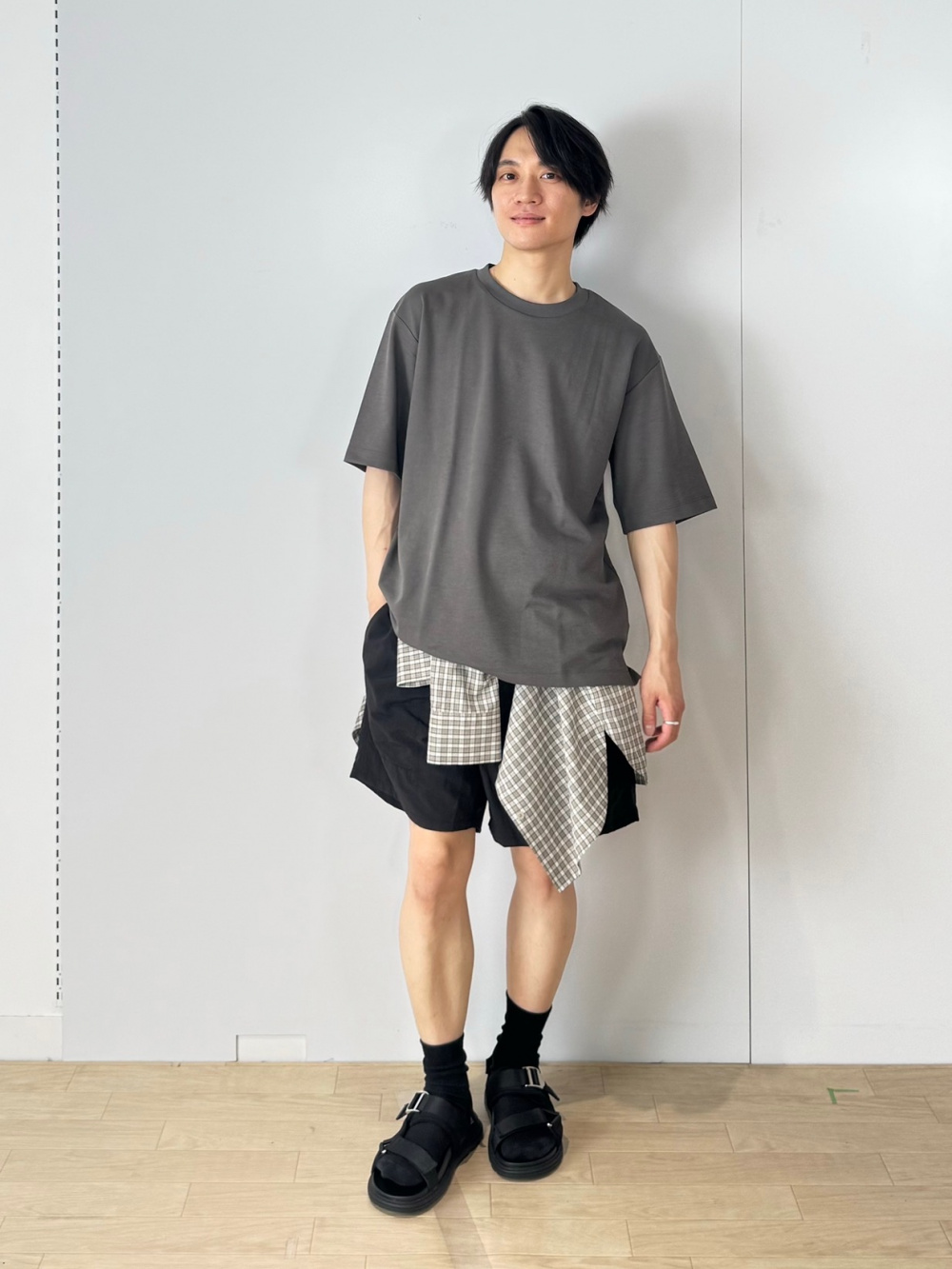 GU rokh ショートケープコート オリーブ Lサイズ - メルカリ