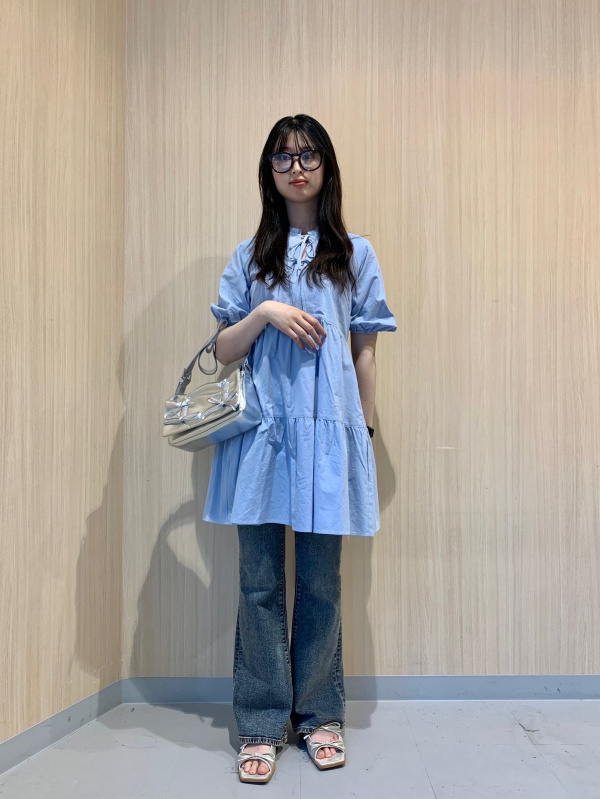 Cotton Tiered Mini Dress/Halfslv」的穿搭靈感｜GU