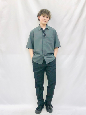 GU公式 | ストレッチイージーアンクルパンツ(丈標準67.0～71.0cm)